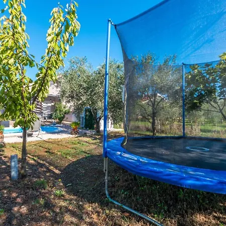 Holiday home Gorgeous In Dobropoljana